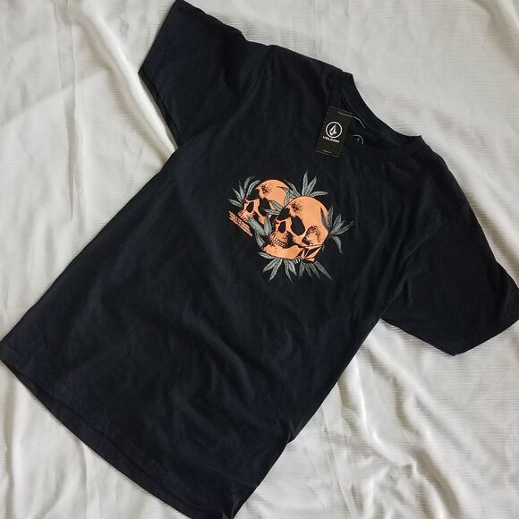 - VOLCOM- Black & Orange tee with Skulls SIZE SMALL - Picture 1 of 4